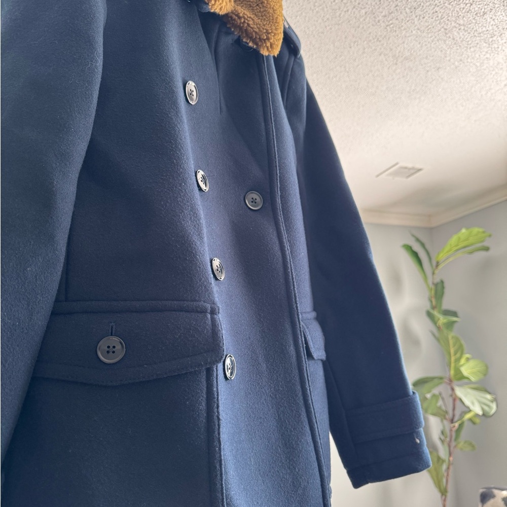 Coat - Picture 8 of 9